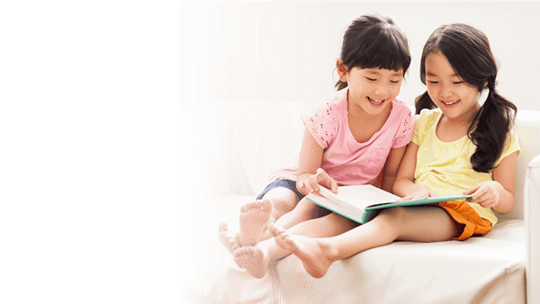 Ilustrasi anak-anak sedang belajar, cocok untuk media belajar anak paud.